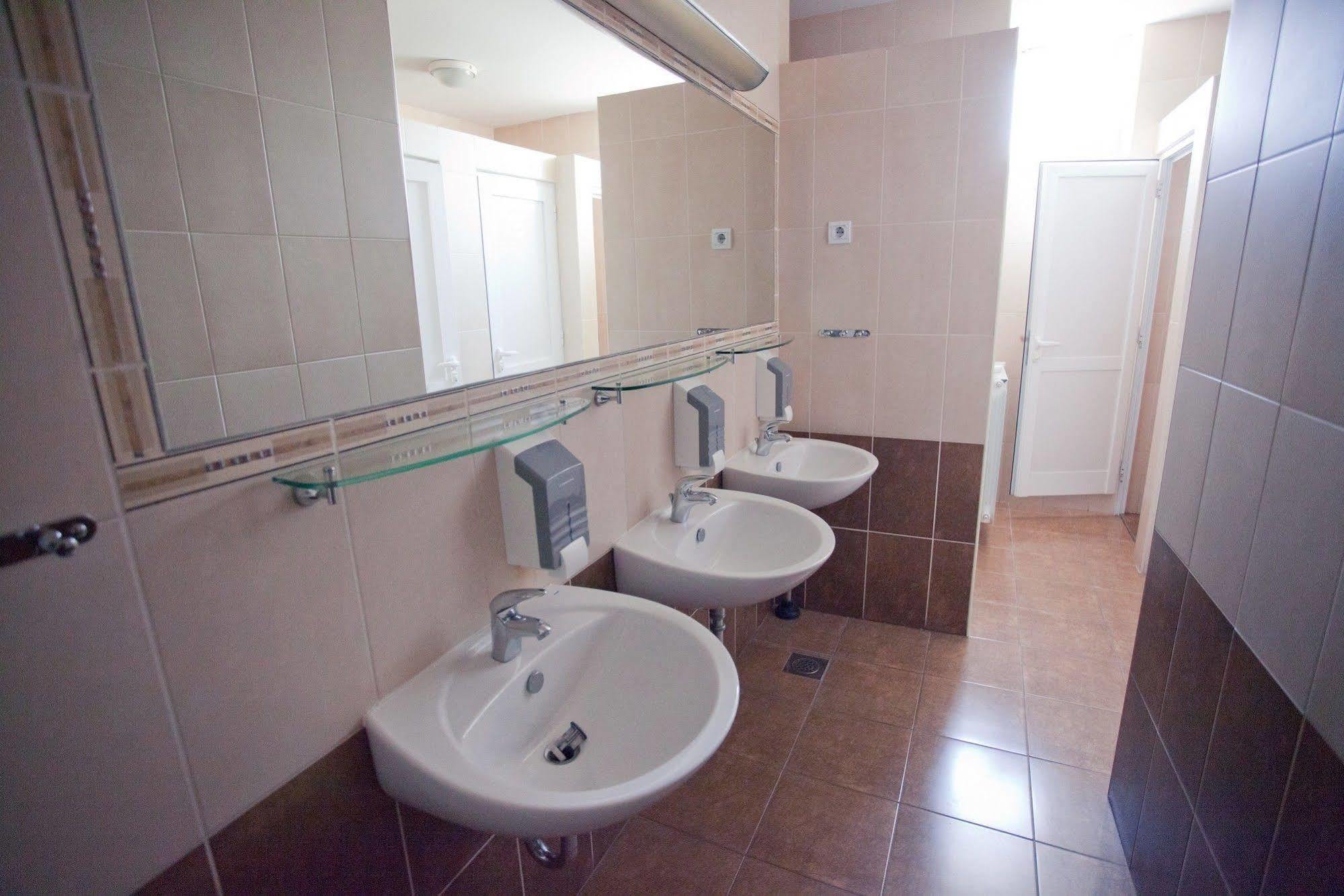 Hi Hostel Zagreb Eksteriør bilde