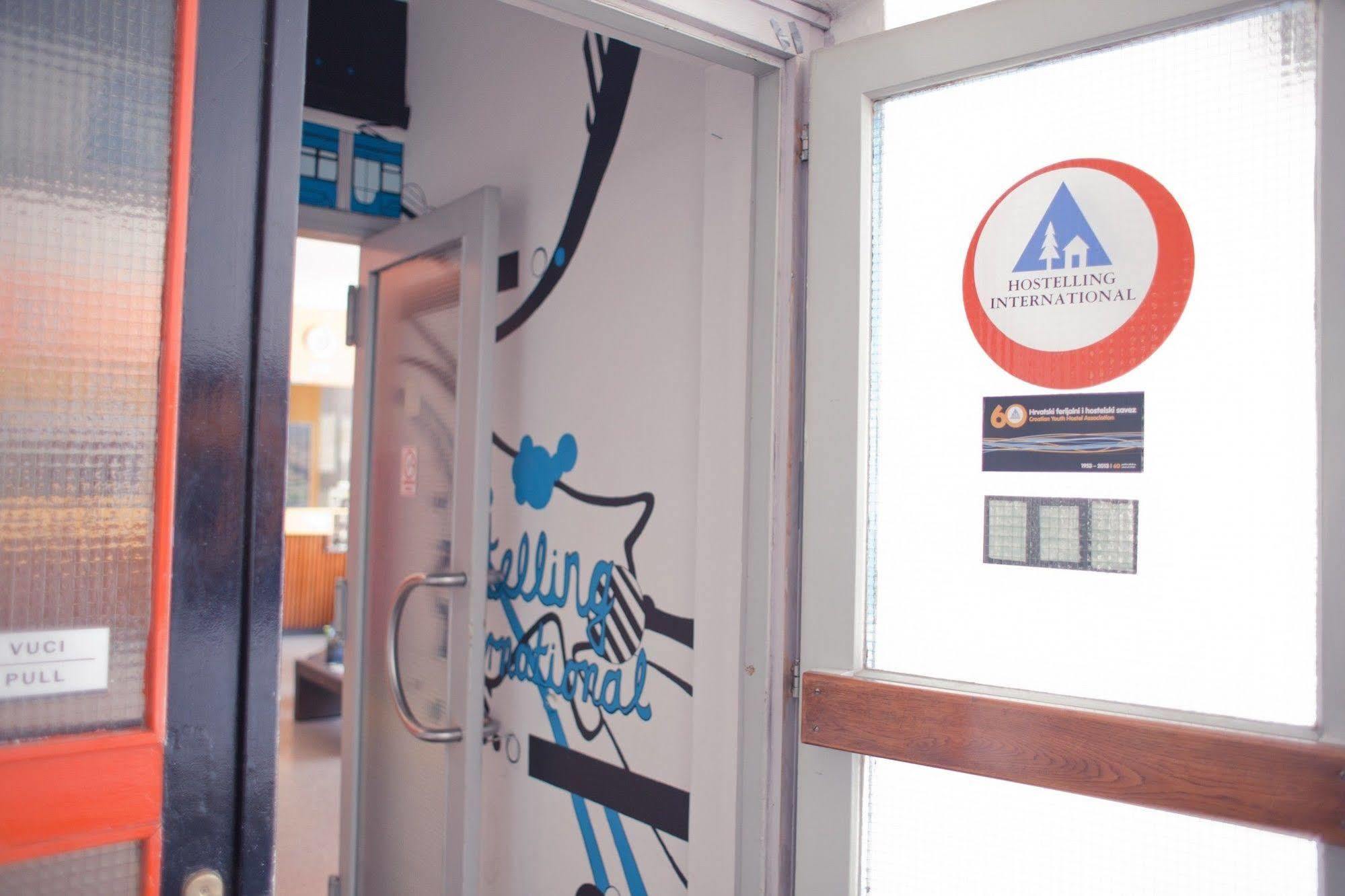Hi Hostel Zagreb Eksteriør bilde