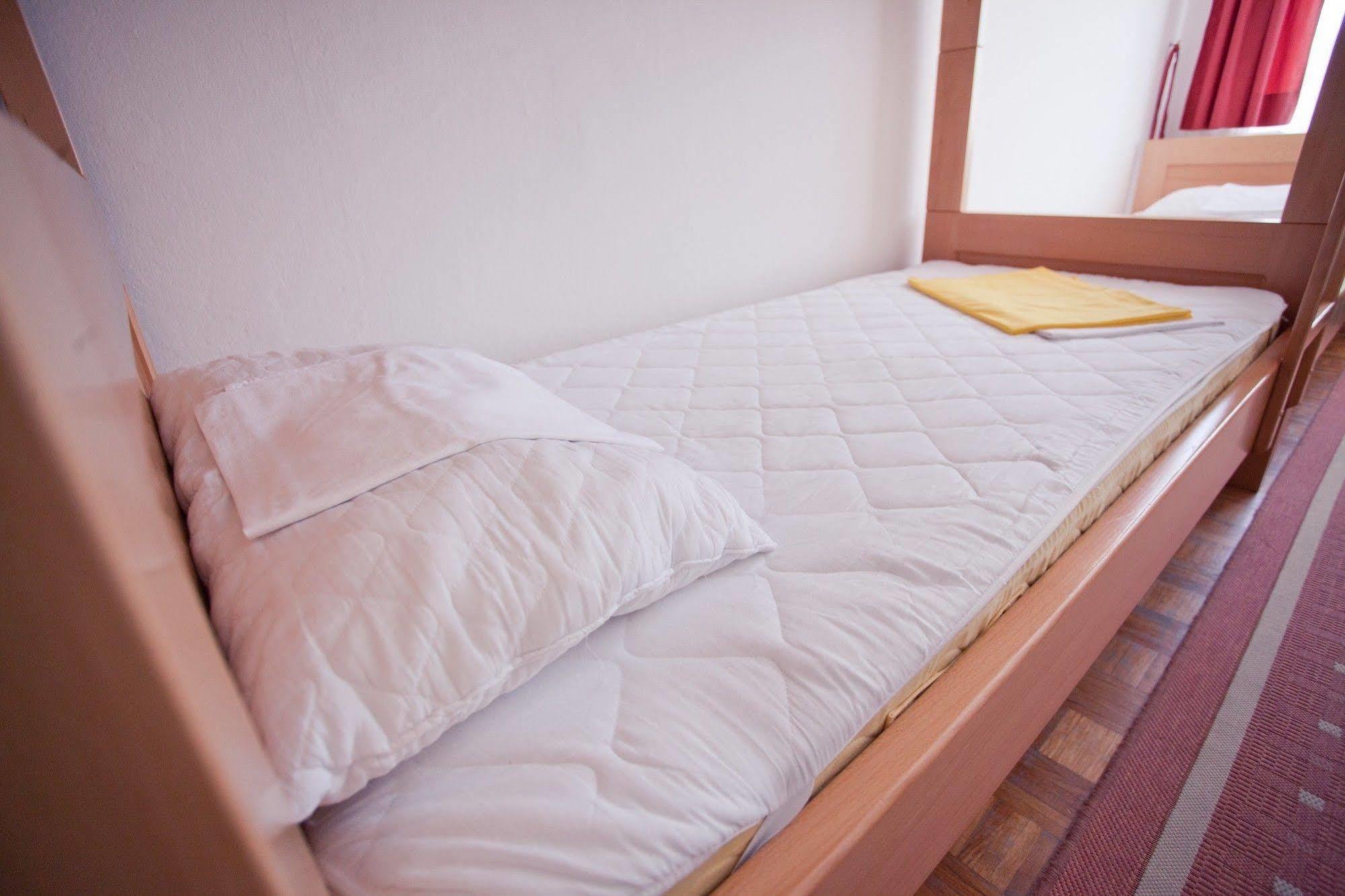 Hi Hostel Zagreb Eksteriør bilde